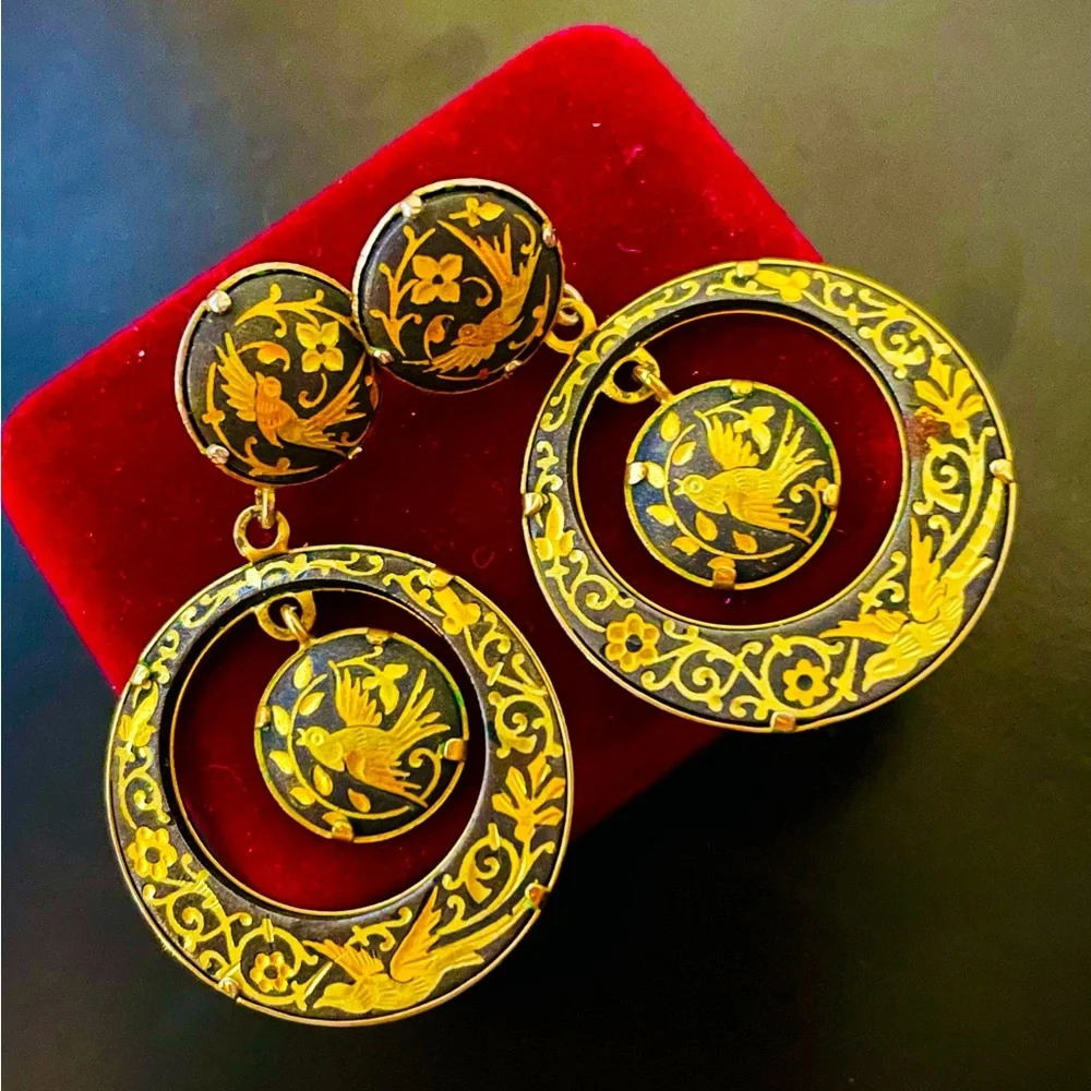 Vintage Damascene Ornate Black and Gold Birds and Flowers Hoop Earrings - Picture 2 of 4